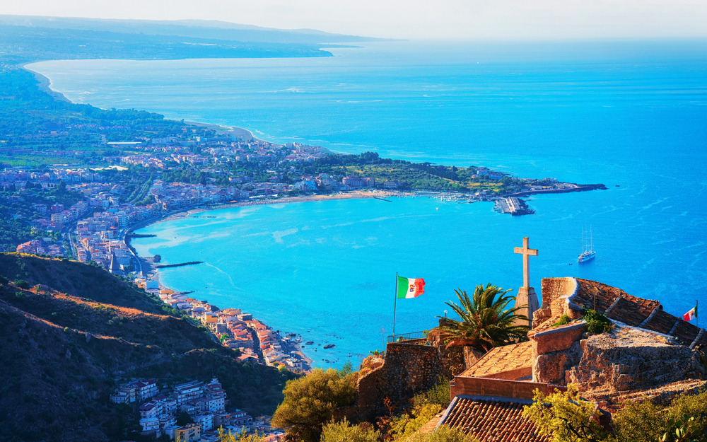 NYÁRBÚCSÚZTATÓ HÉTVÉGE TAORMINÁBAN