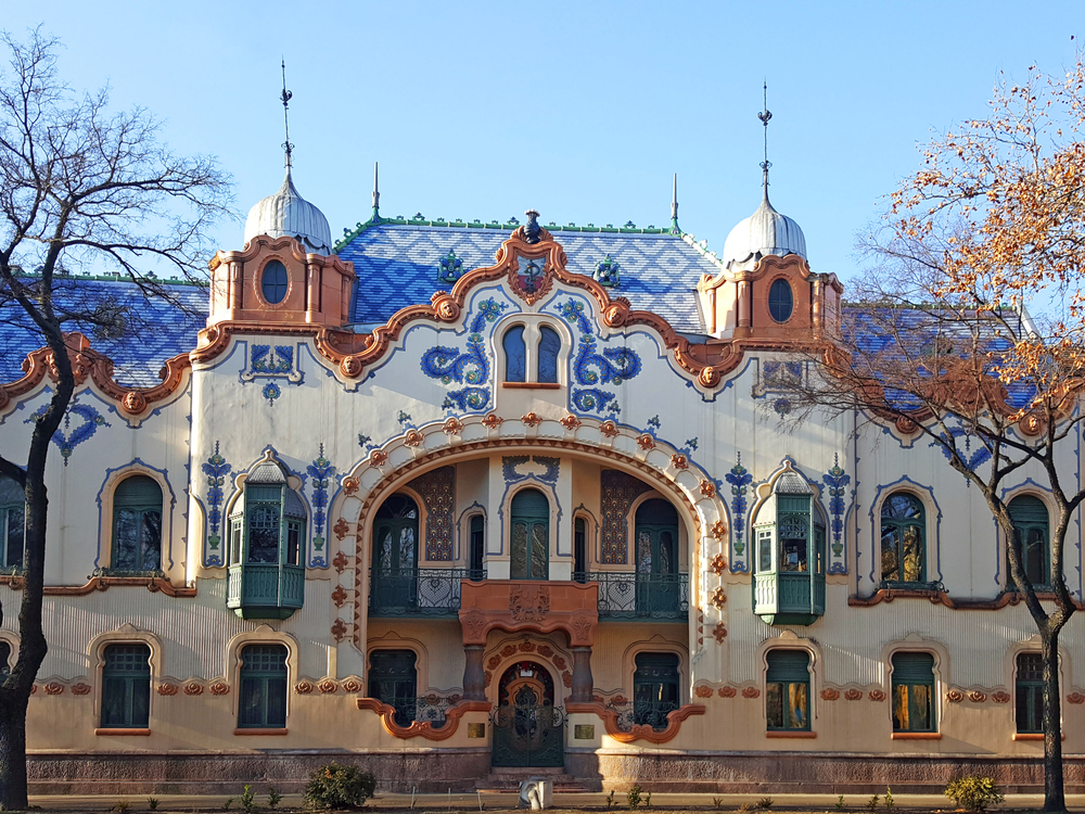 A szabadkai Raichle-palota, a magyar szecessziós építészet egyik legszebb példája. 